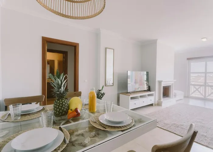 Apartment 55 - Surfers Paradise