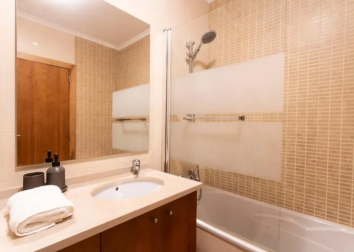 Apartment 55 - Surfers Paradise Ferrel (Leiria)