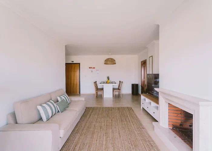 55 - Surfers Paradise Apartment *